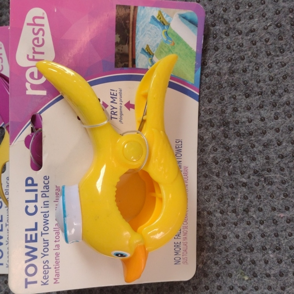 🏖️ Towel Clips! - Picture 3 of 4